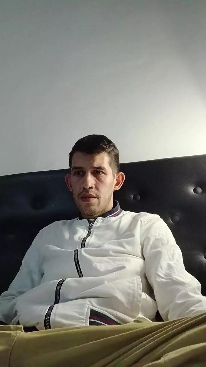 Franssito on Cam4 