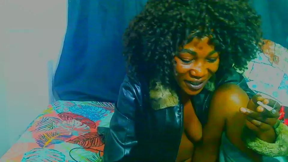Freakynaughtxx on Cam4 
