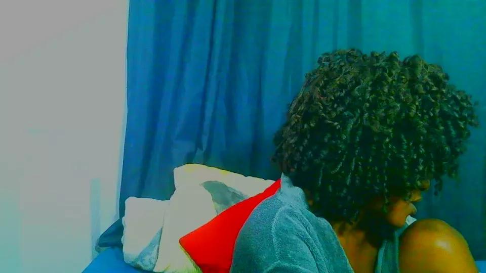 Freakynaughtxx on Cam4 