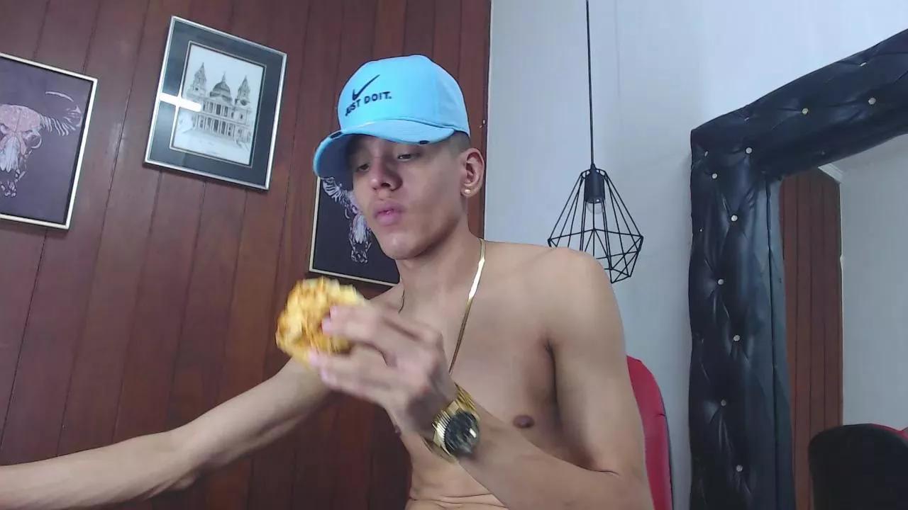 GaboReyes on Cam4 