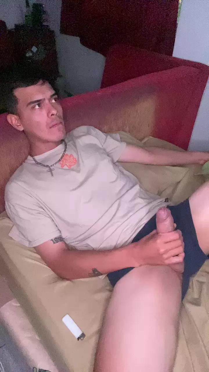 gastonchan on Cam4 