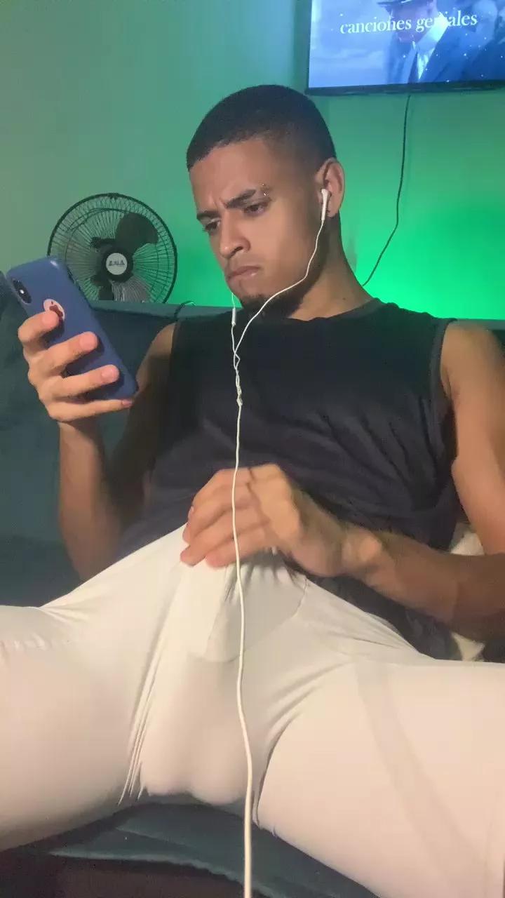 gatoloco27 on Cam4 