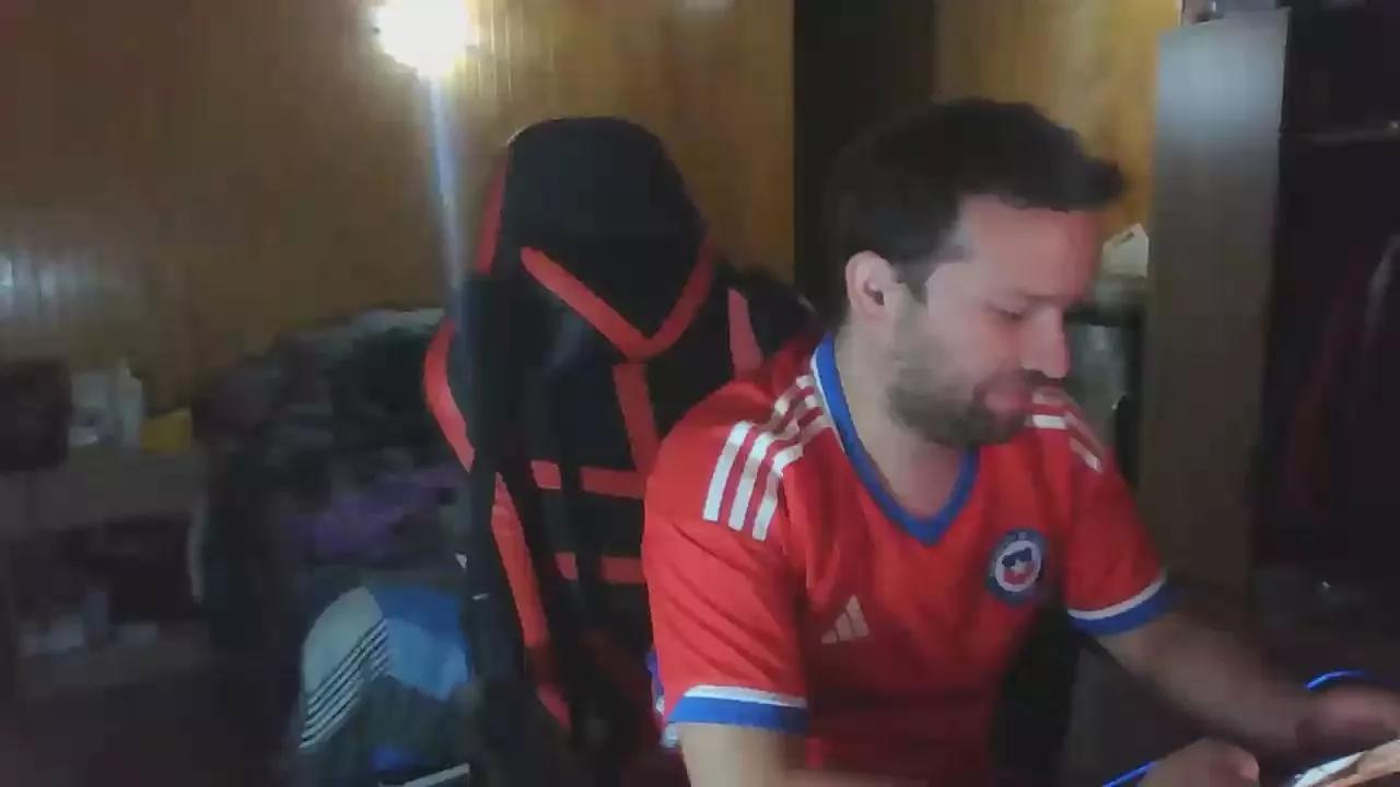 Giingz22 on Cam4 