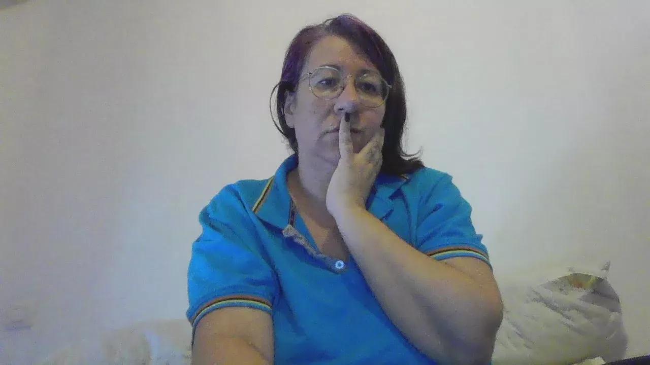 ginnygi on Cam4 
