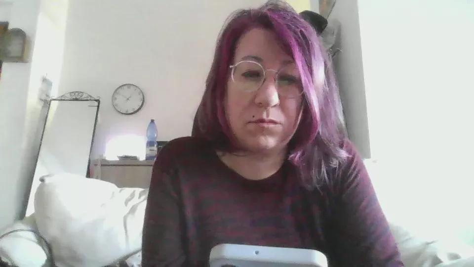 ginnygi on Cam4 