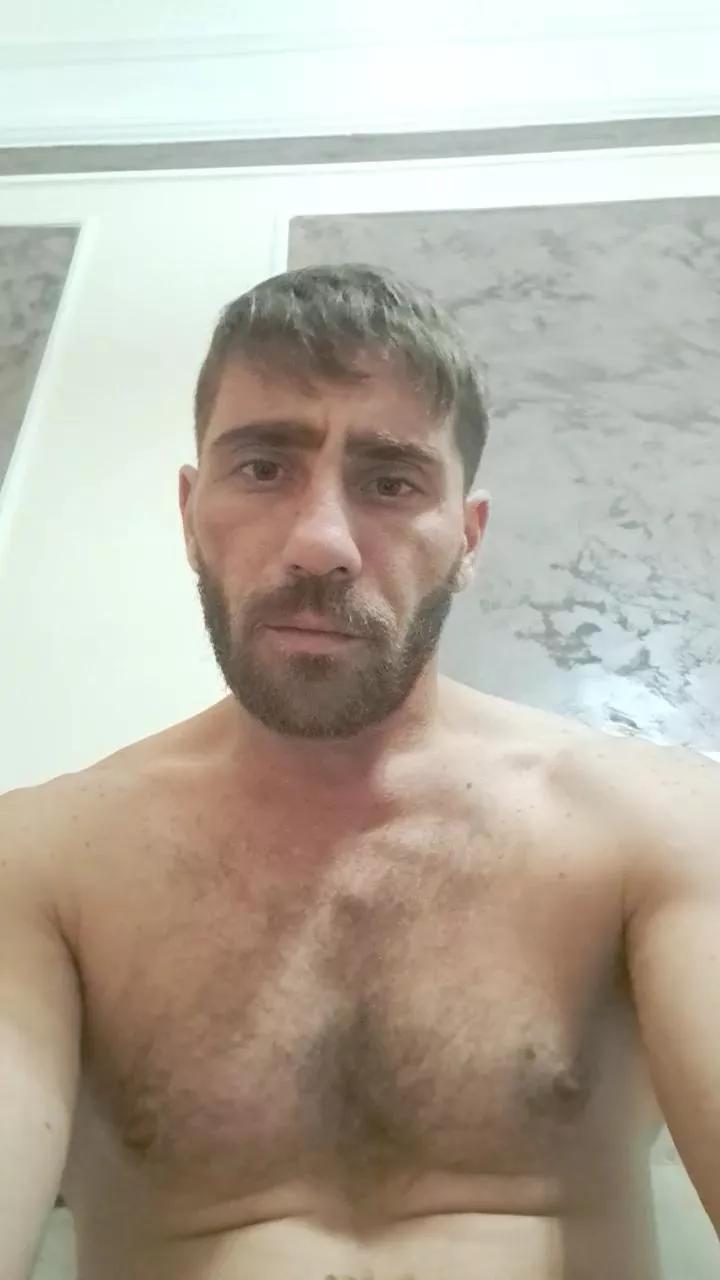 Giochicchio46 on Cam4 