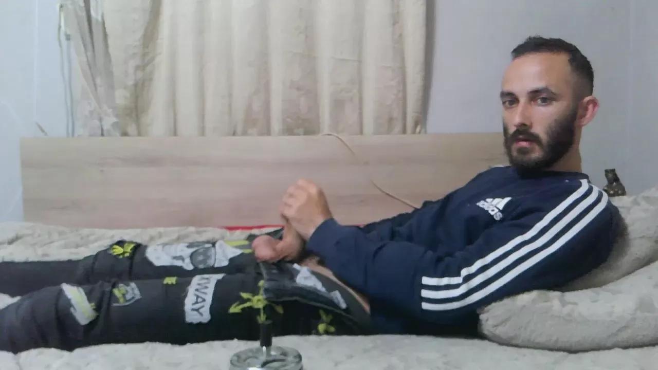Gionisins_0 on Cam4 