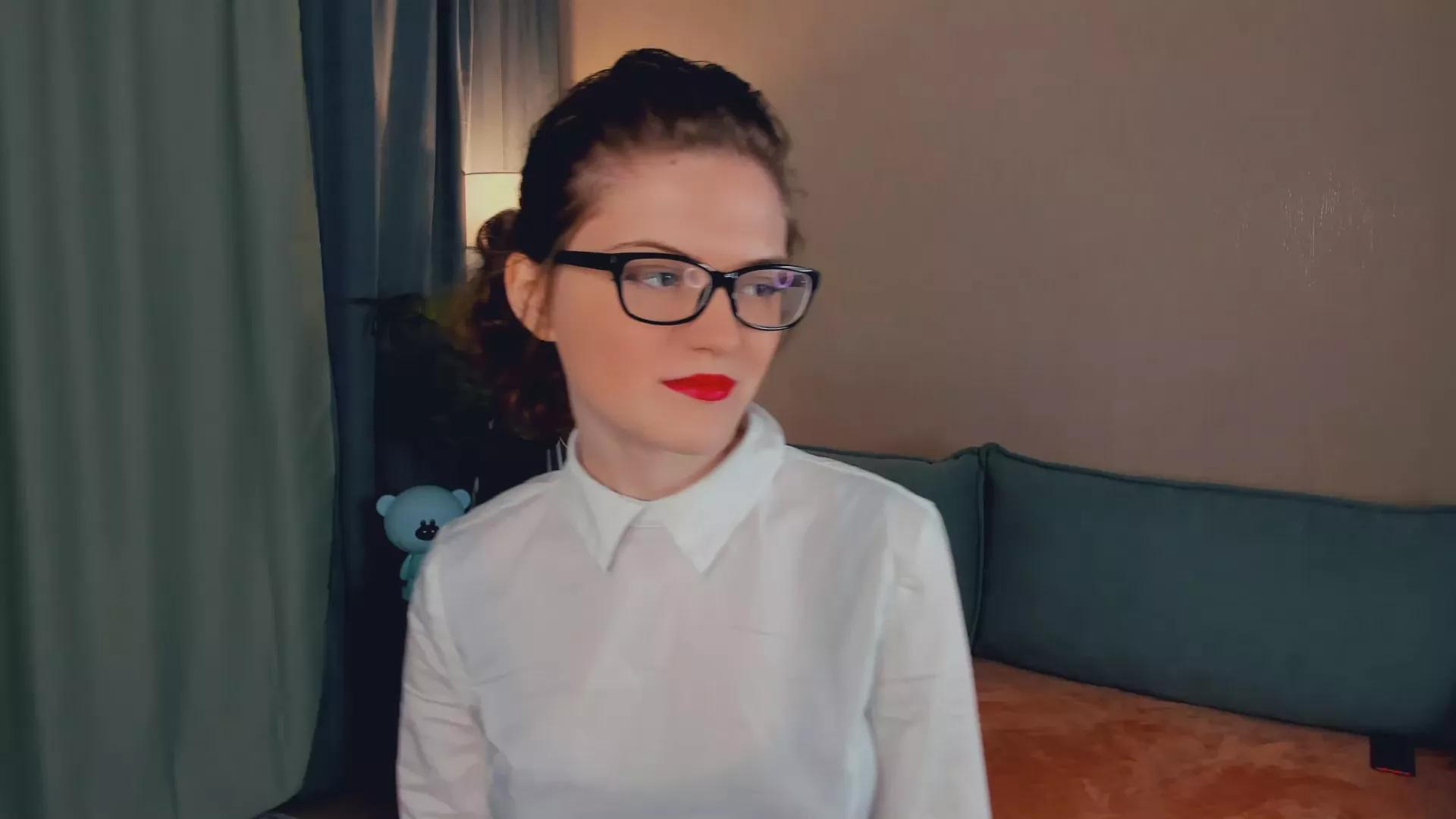 GladysGee on Cam4 