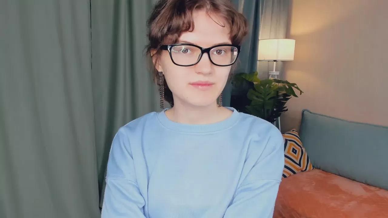 GladysGee on Cam4 