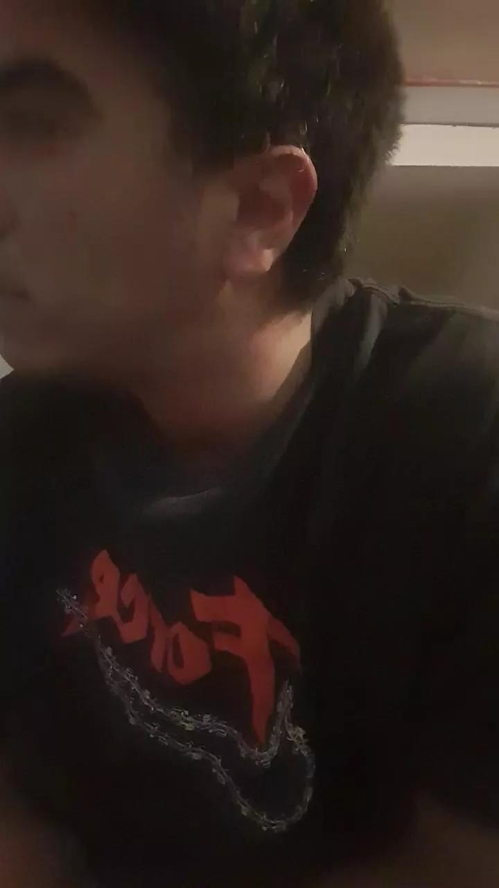 Gokusss on Cam4 