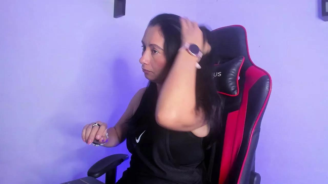 grace_kelly33 on Cam4 