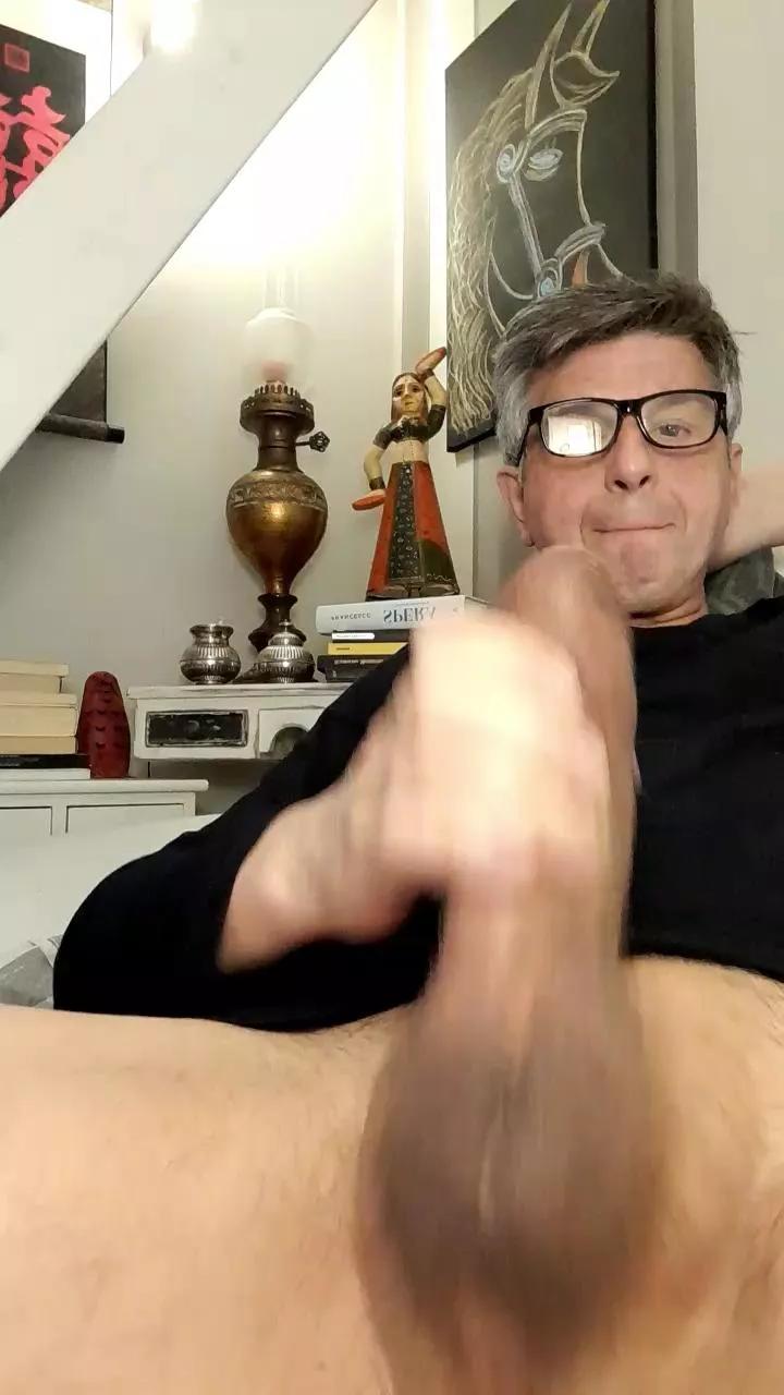Grancazzogenova on Cam4 