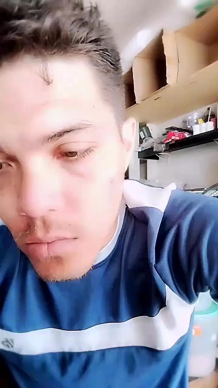 Hanz766 on Cam4 
