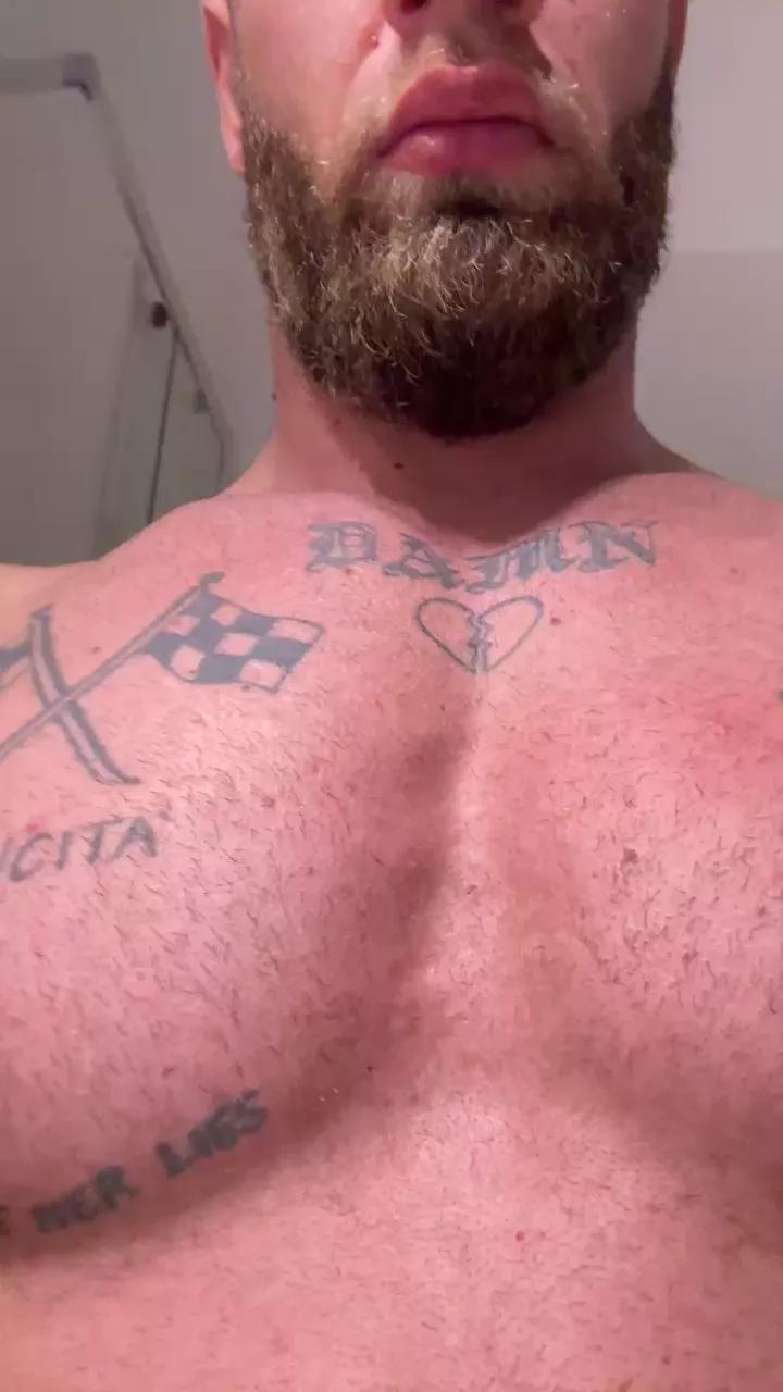 Hardmuscle_ on Cam4 