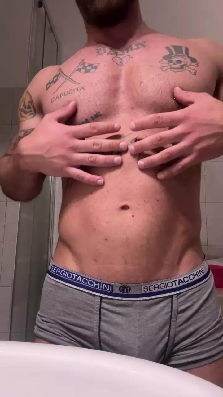 Hardmuscle_ on Cam4 
