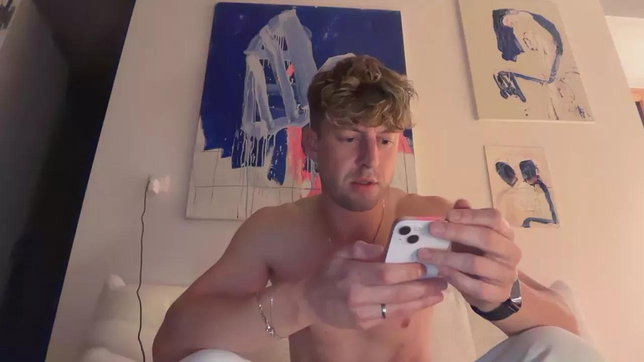 Heikhoe69 on Cam4 