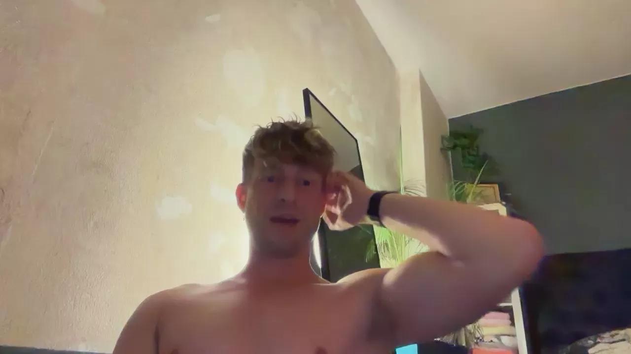 Heikhoe69 on Cam4 