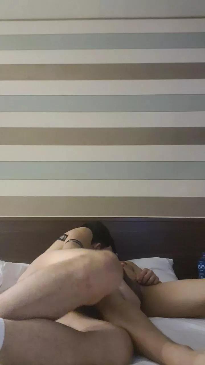 Hifunboy69 on Cam4 