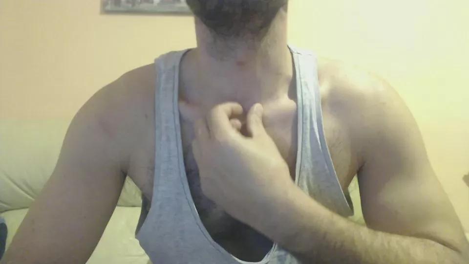 holamucha on Cam4 
