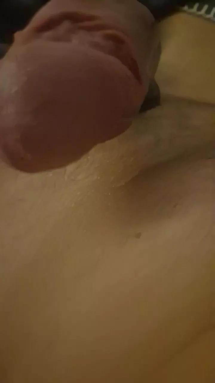 Hornyboy48196 on Cam4 