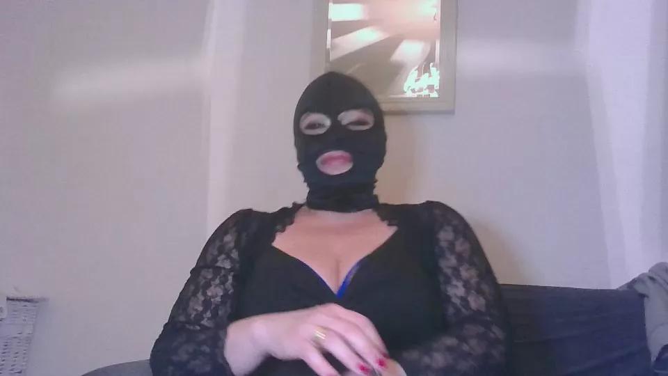 hotlipz_xxx69 on Cam4 