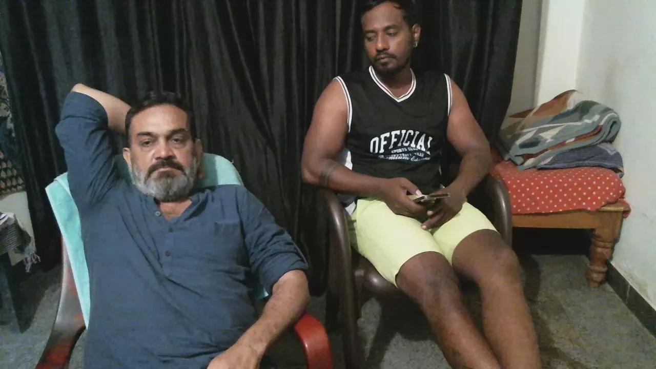 indian2000 on Cam4 