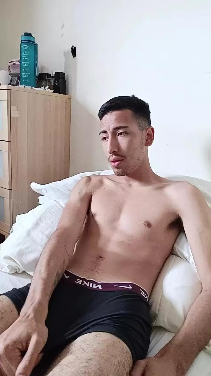 Iosonodavid_27 on Cam4 