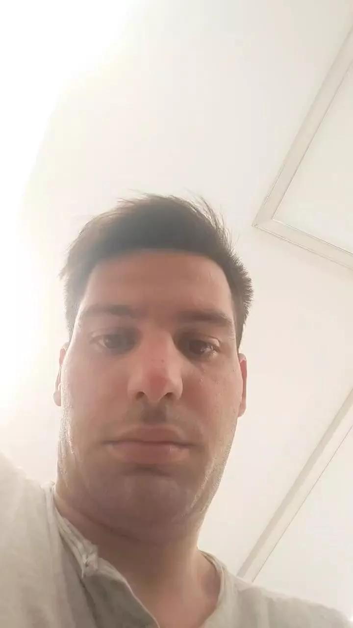 italian_bull1 on Cam4 