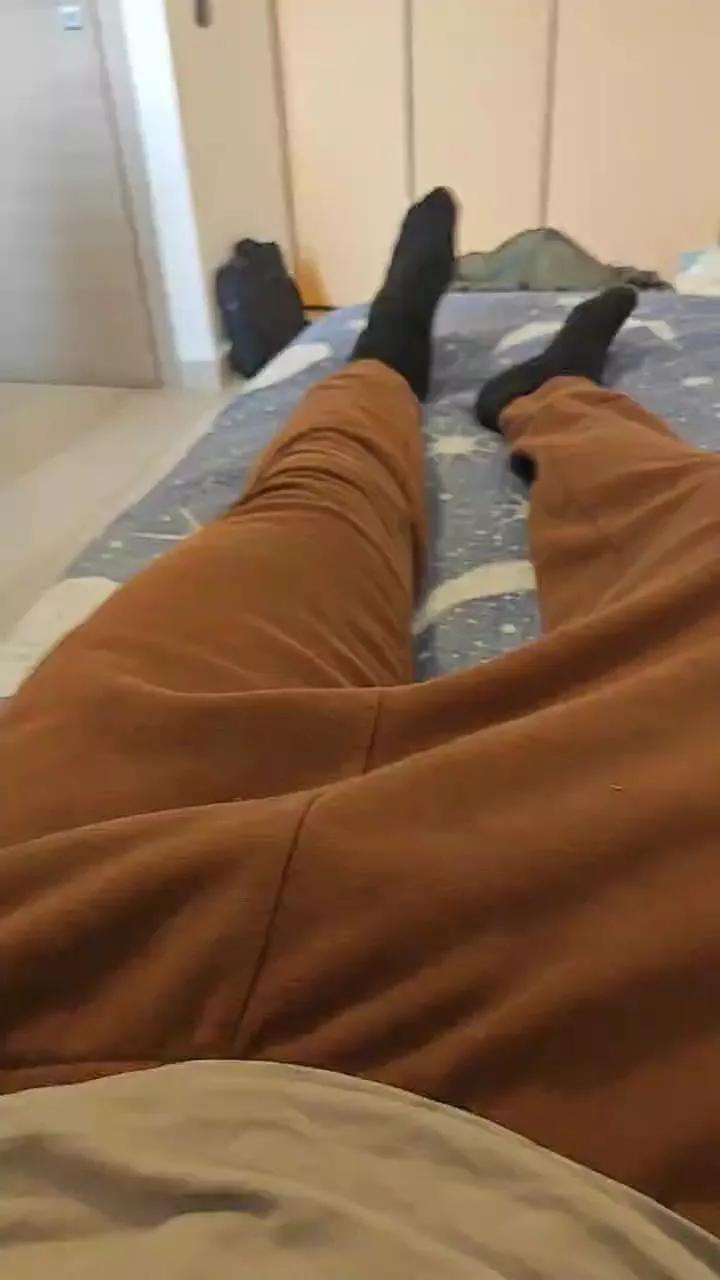 italian_bull1 on Cam4 