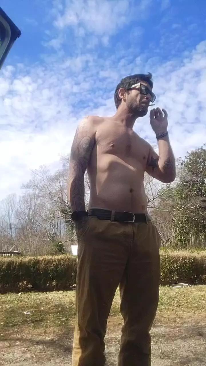 Itzmeebaby on Cam4 