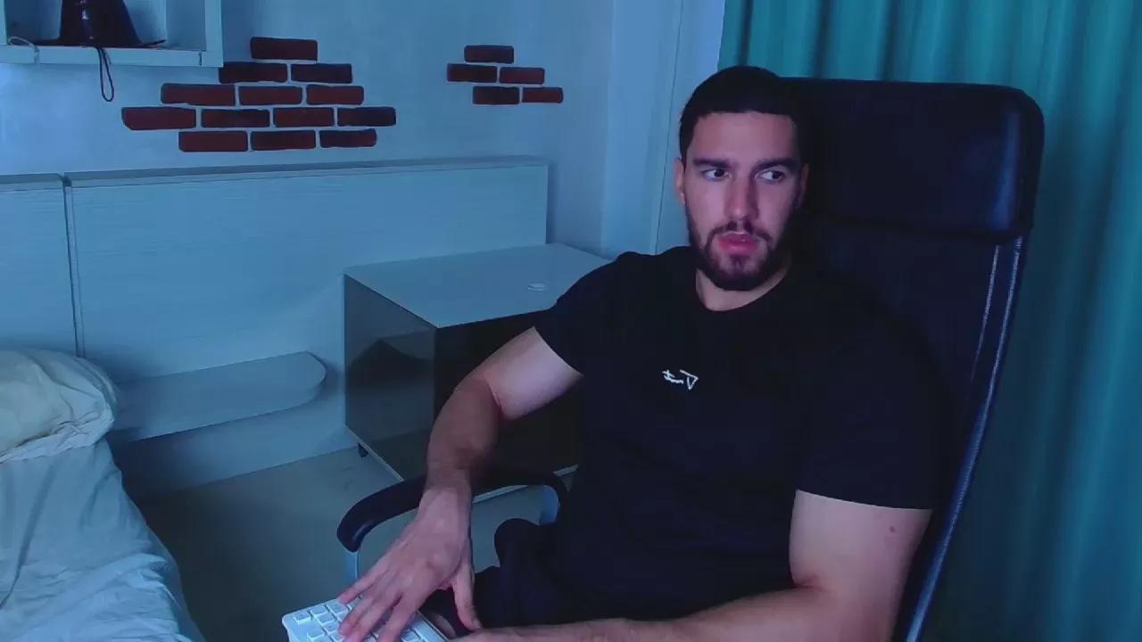 IvanHyde on Cam4 