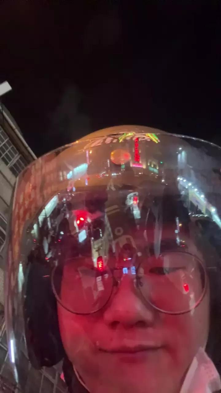 j6m4vu60 on Cam4 