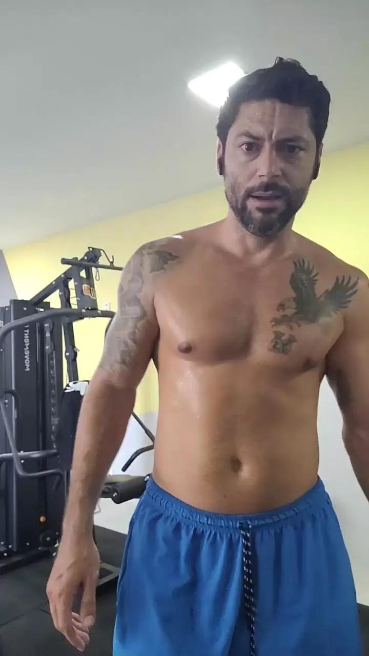 jdevil7 on Cam4 