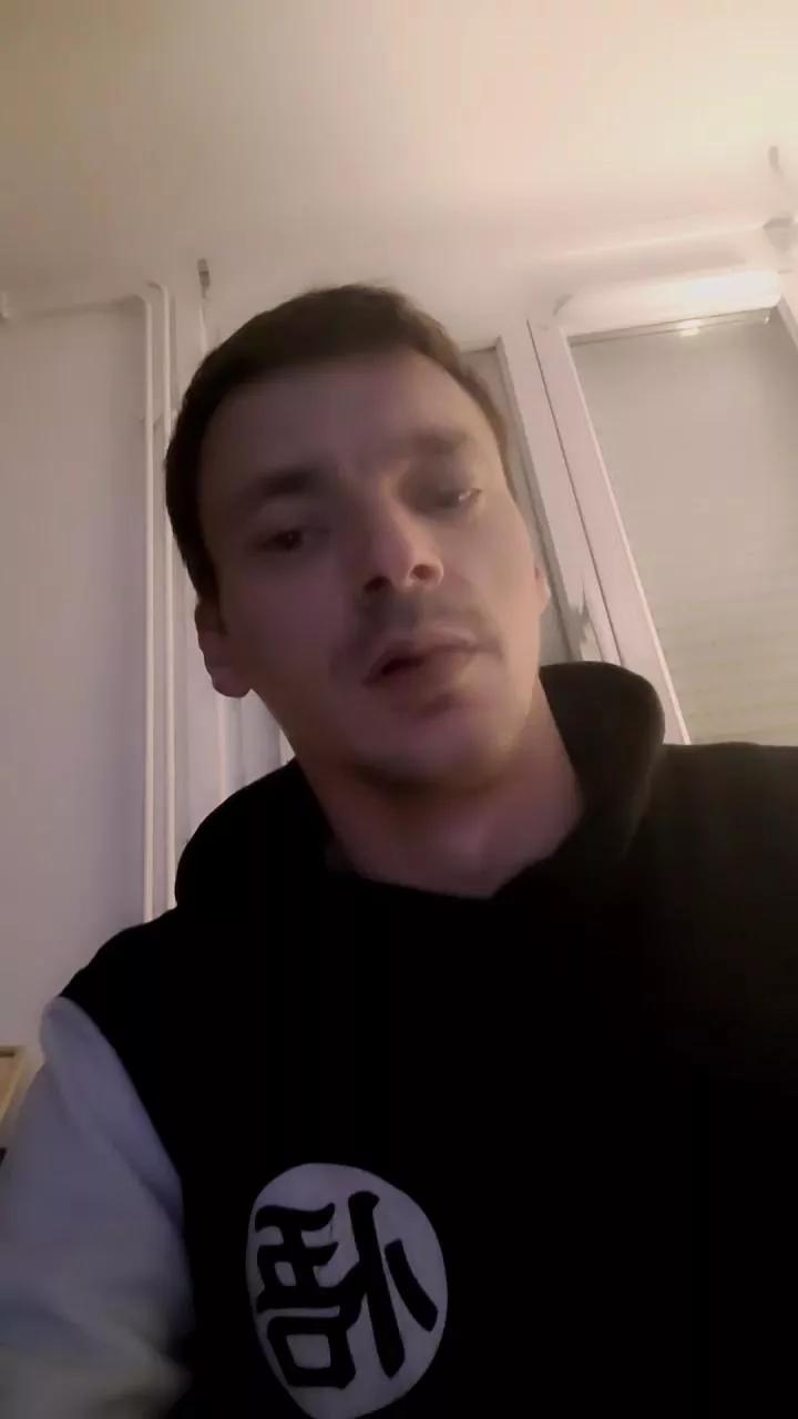 Jerjer42 on Cam4 