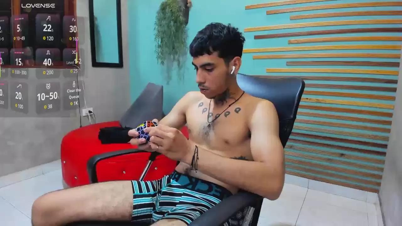 jharol_cardona on Cam4 