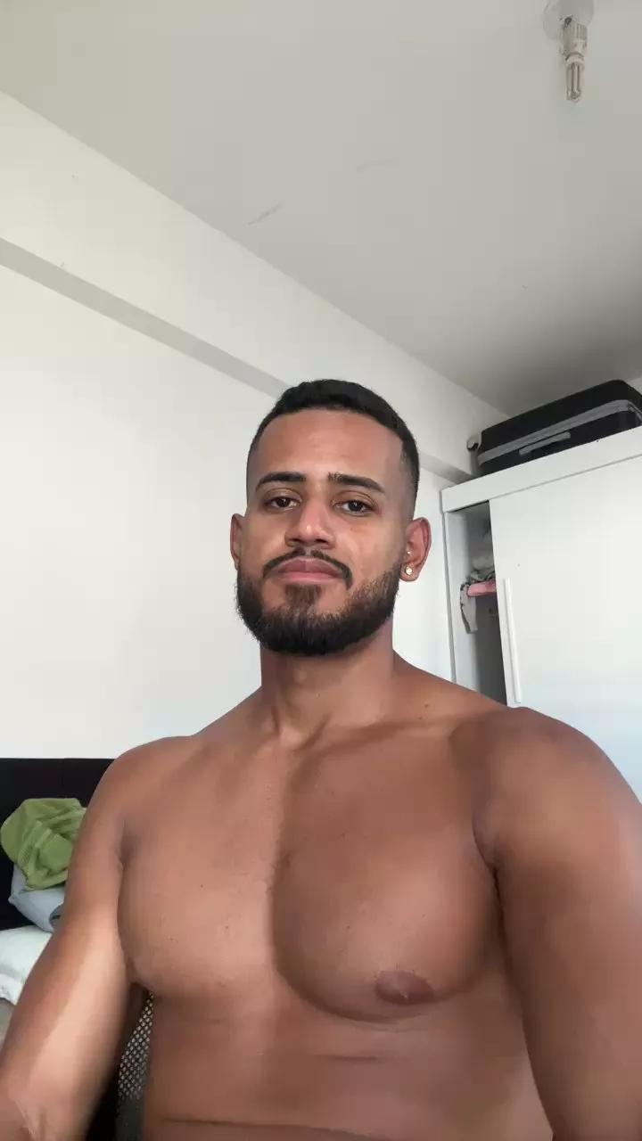 jhefiinho on Cam4 