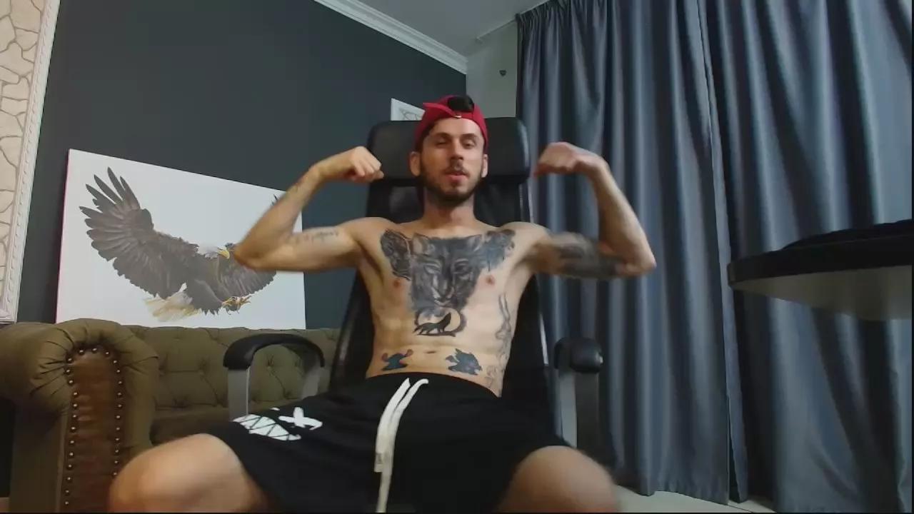 JonahShaw on Cam4 