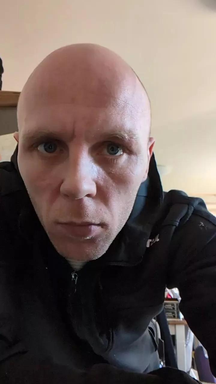 jonesy_fun on Cam4 