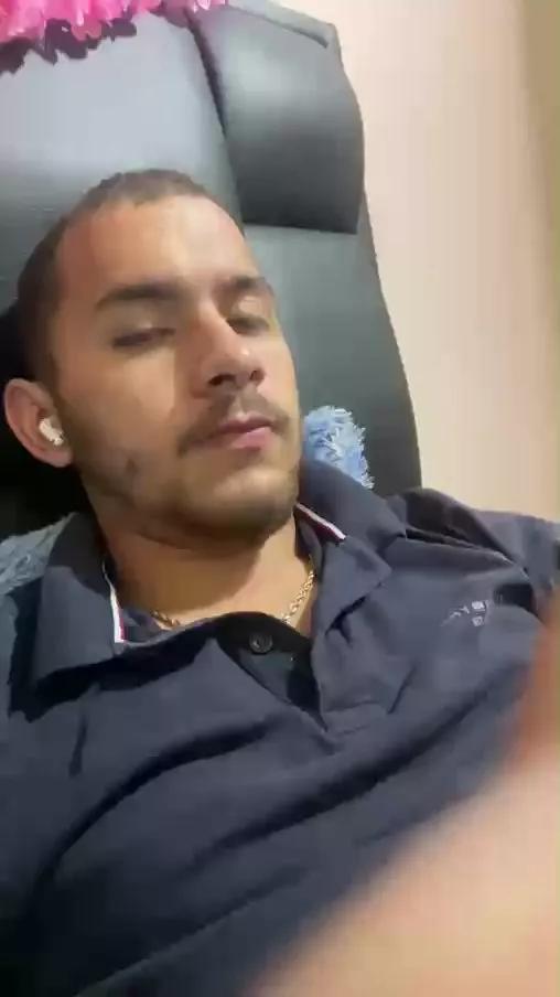 jorgeeeeeeeeee on Cam4 