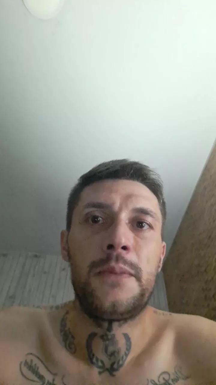 jose6371 on Cam4 