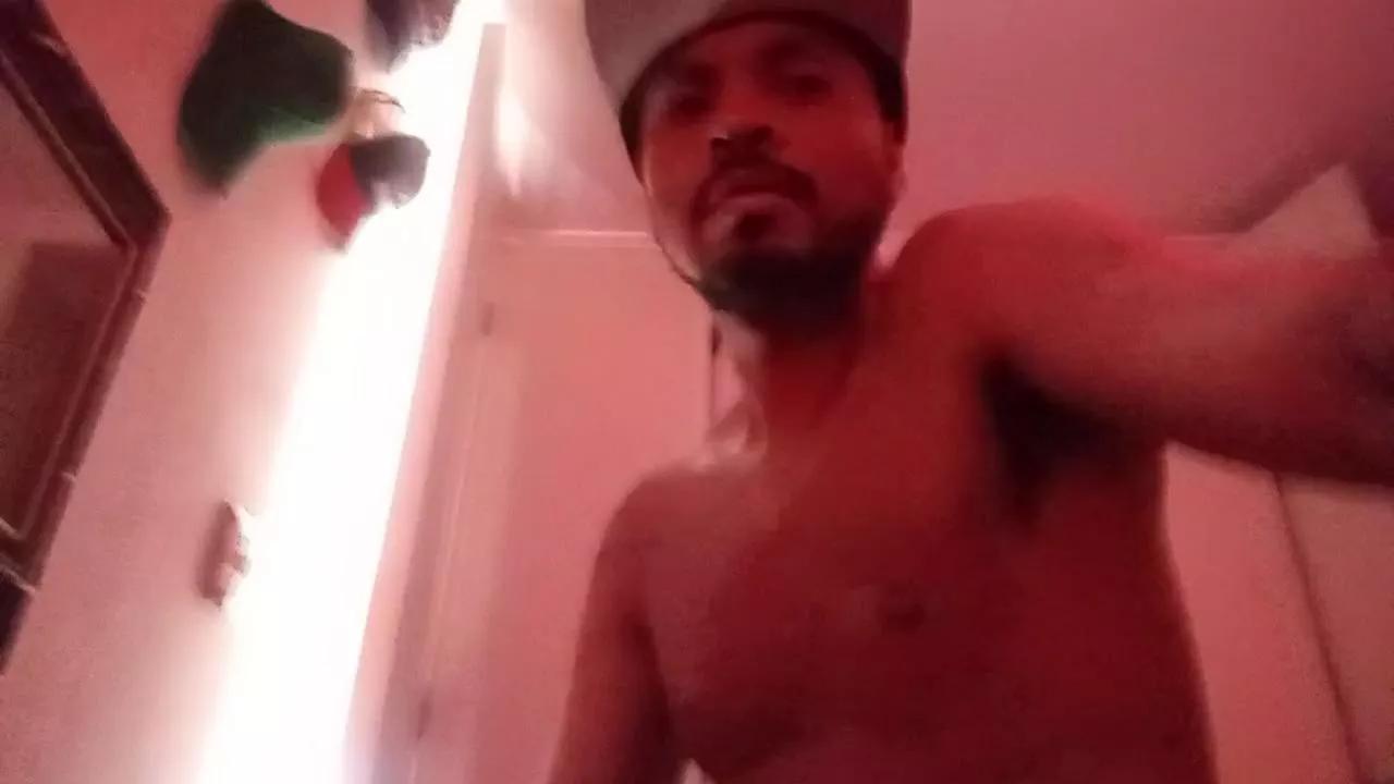 jota476 on Cam4 
