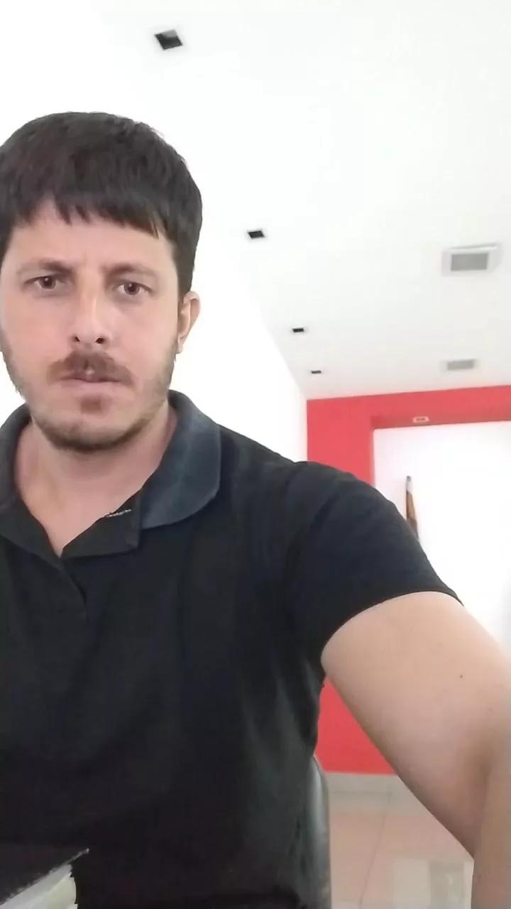 Jota_Show on Cam4 