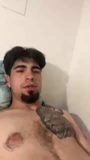 Jovencitobcn21 on Cam4 