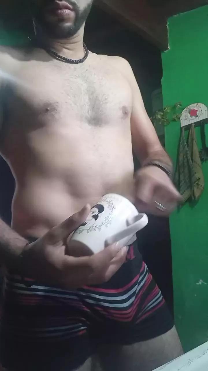 Juanpolla27 on Cam4 