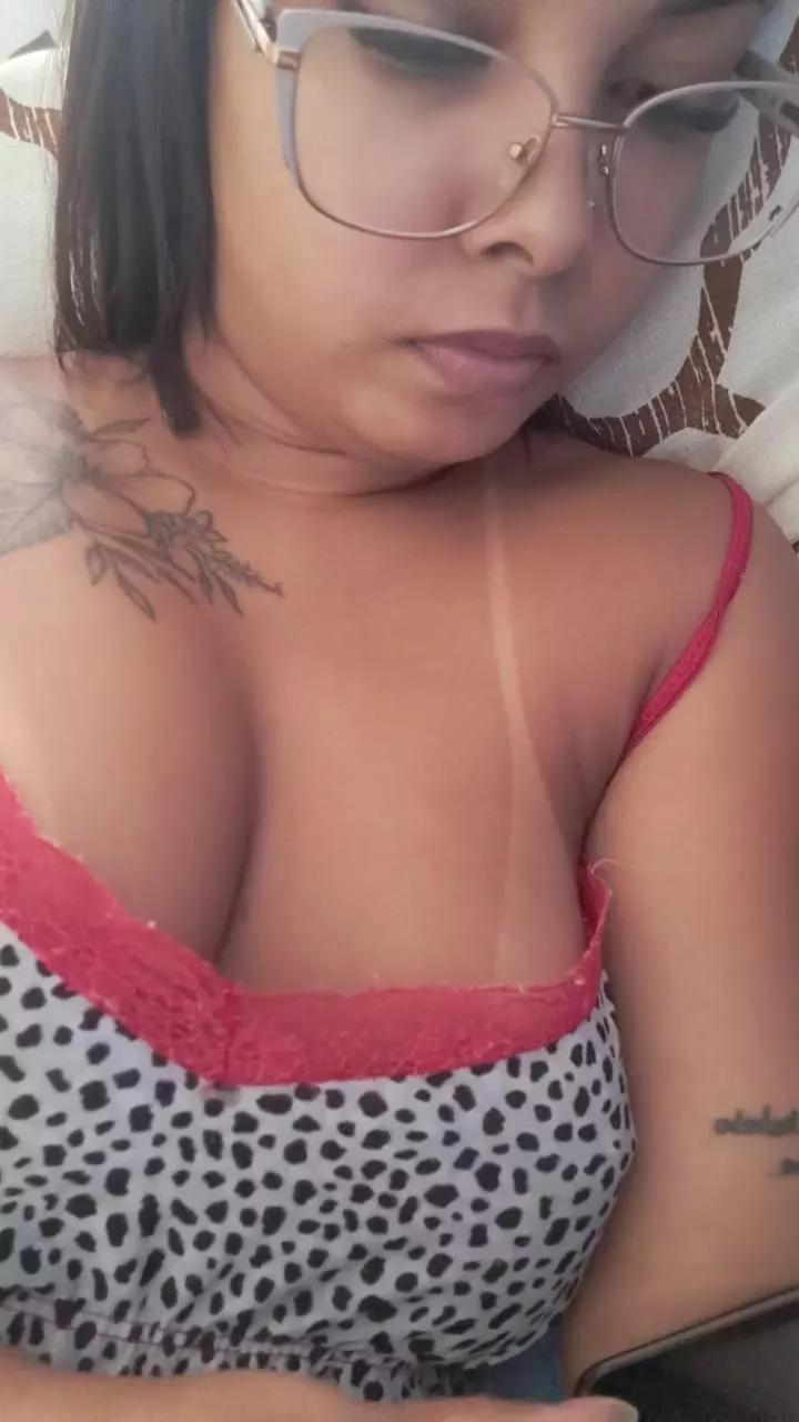 Jujustt on Cam4 