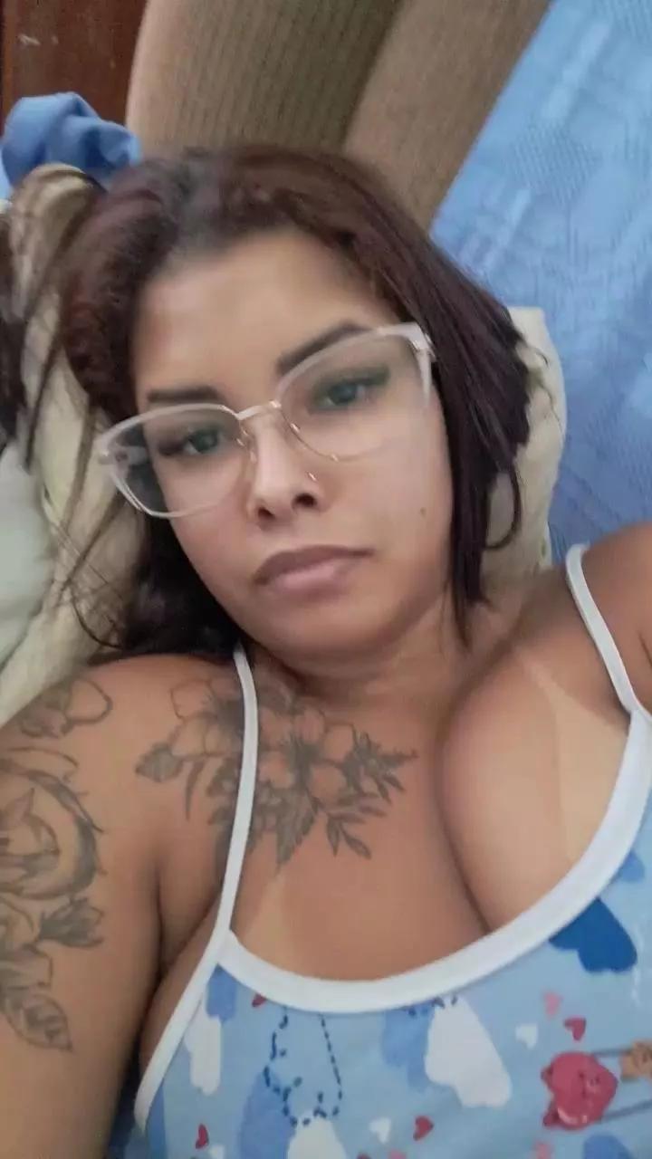 Jujustt on Cam4 