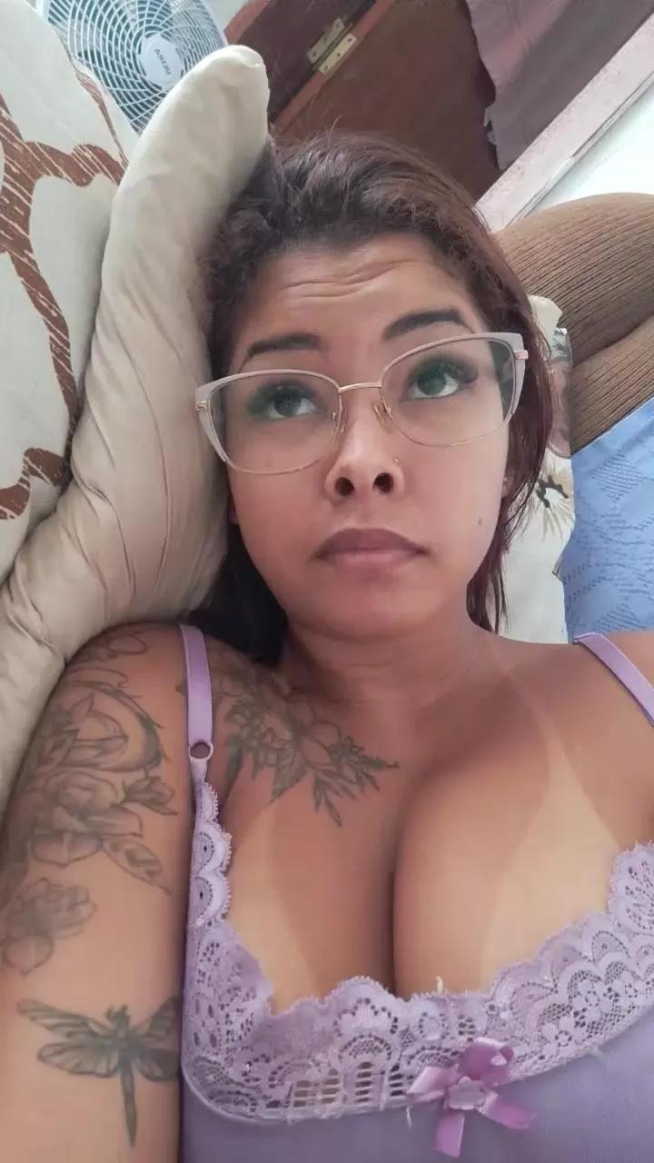 Jujustt on Cam4 