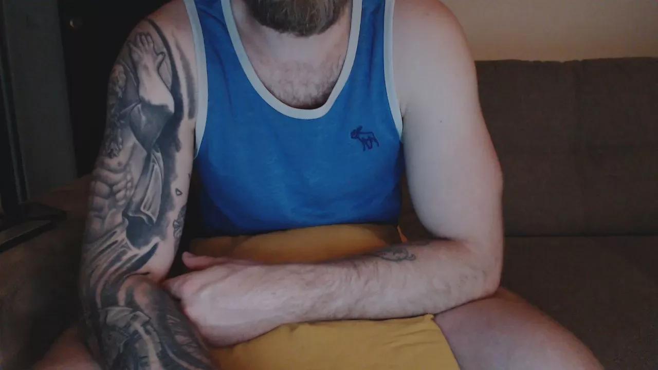 Julienlozaq on Cam4 