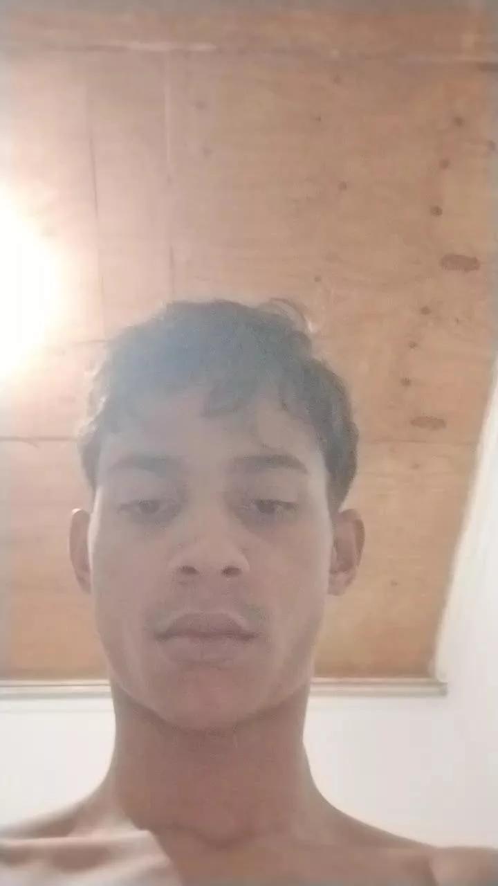 Julioassis on Cam4 