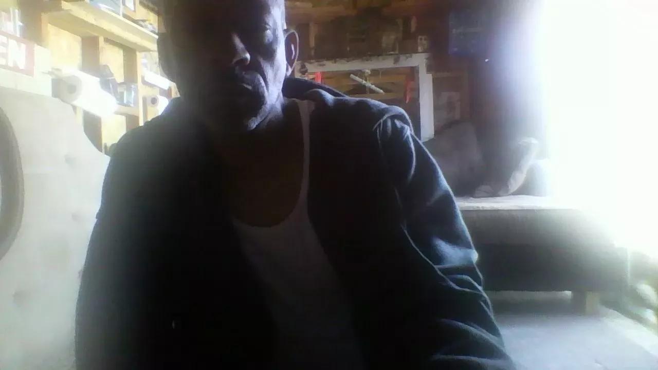 JustasexyMF on Cam4 